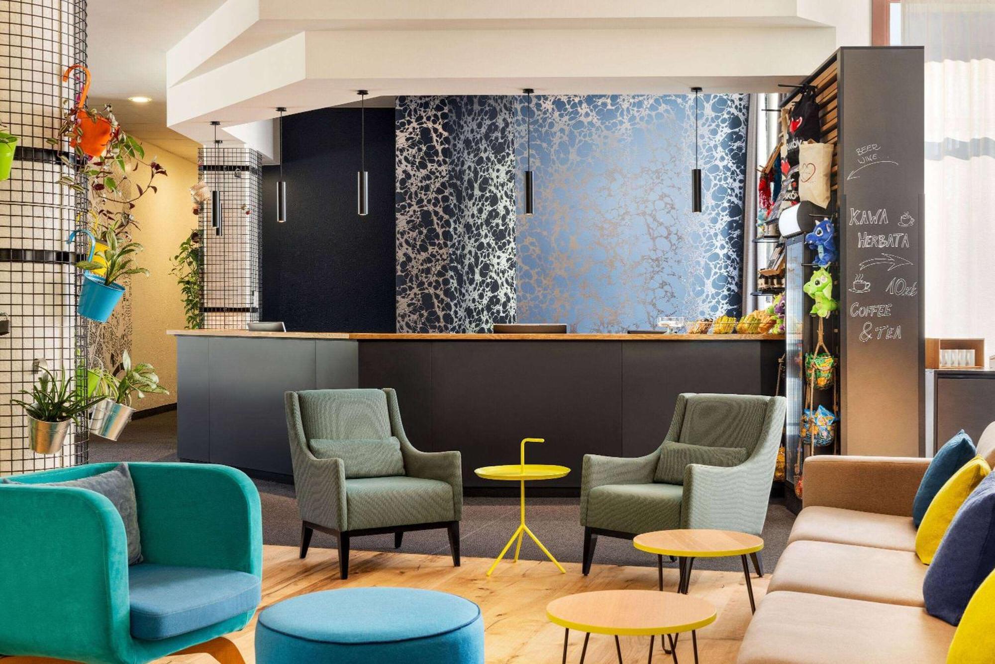 Vienna House Easy By Wyndham Cracow Hotel Красков Екстериор снимка